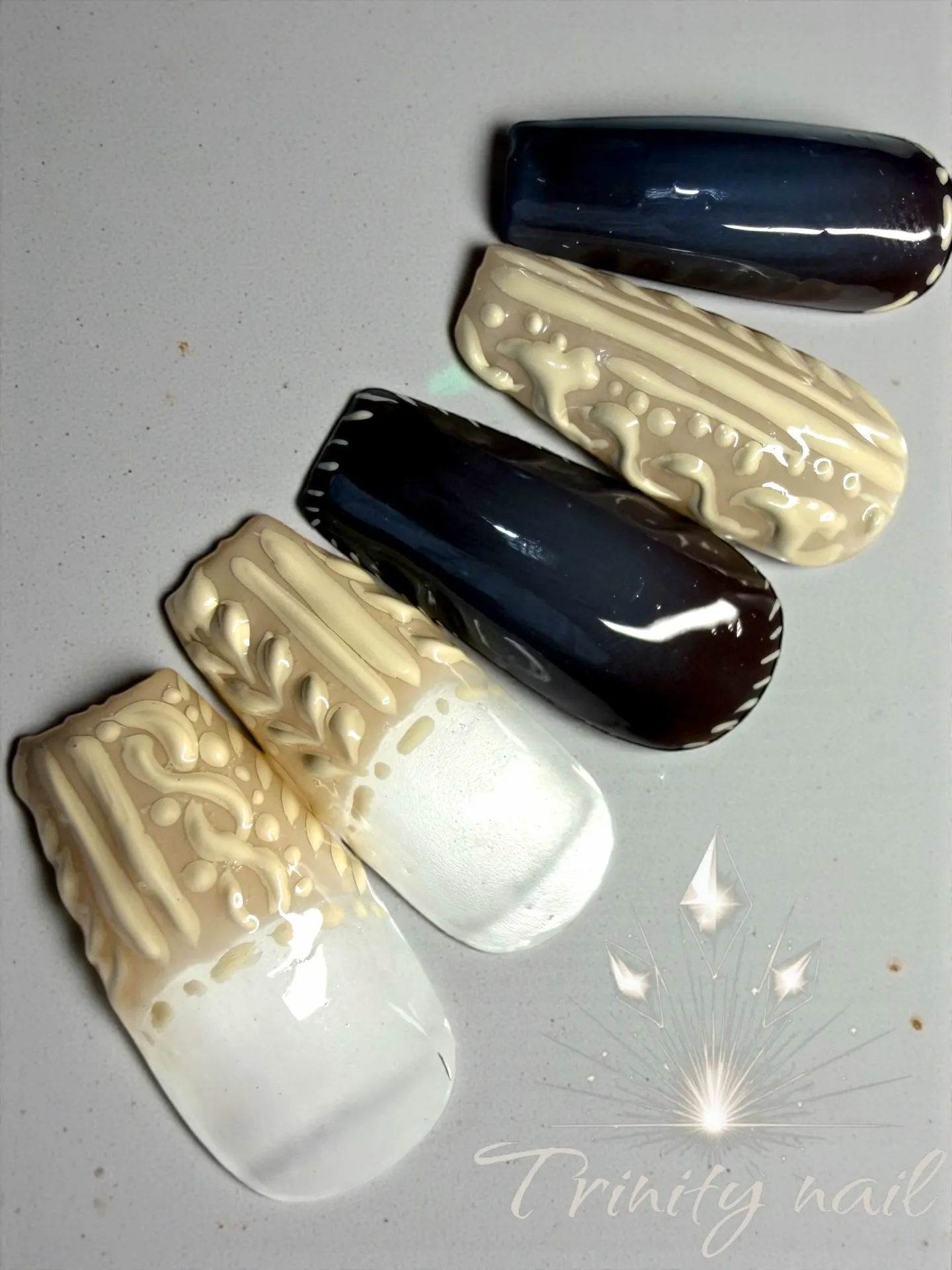 ✺⋆⋆✺⋆⋆✺ ⋆⋆✺⋆⋆✺